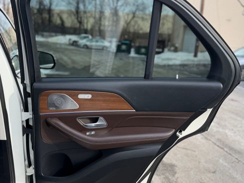 Used 2022 Mercedes-Benz GLE 350 4MATIC image 26