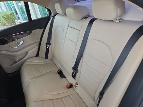Used 2015 Mercedes-Benz C 300 Sedan image 13