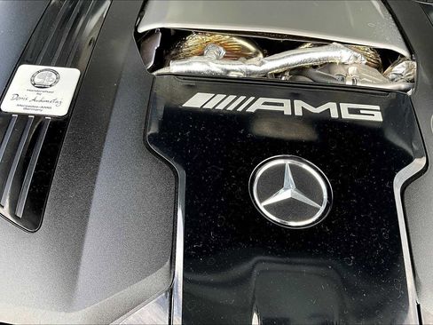 New 2024 Mercedes-Benz SL 63 AMG S e Performance 4MATIC image 17