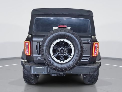 Used 2022 Ford Bronco Badlands image 4