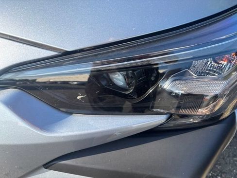 Used 2025 Subaru Outback Premium AWD/4WD image 2