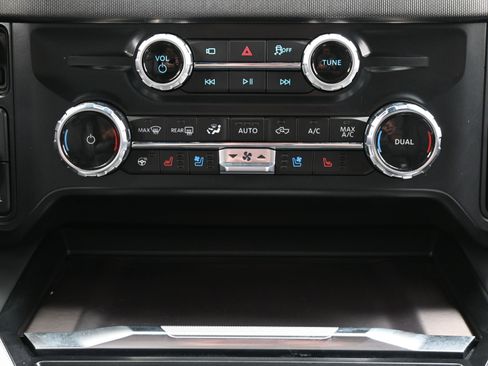 Used 2026 Ford F250 Platinum image 41