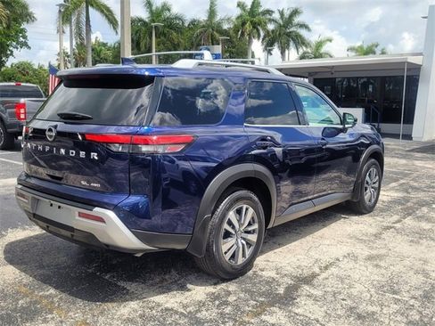 Used 2024 Nissan Pathfinder SL image 28