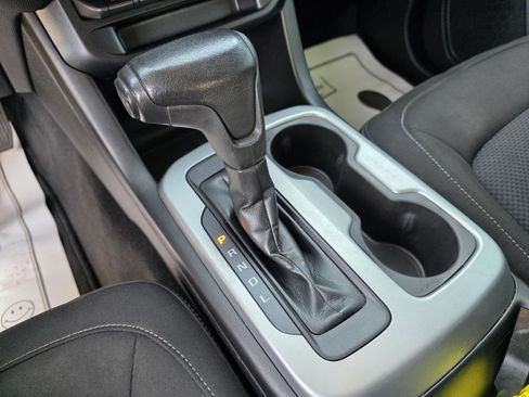 Used 2019 Chevrolet Colorado LT image 31