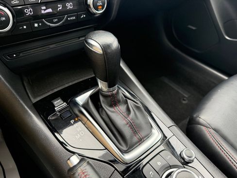 Used 2014 MAZDA MAZDA3 s Touring image 25