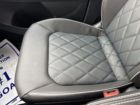 Used 2024 Volkswagen Atlas Cross Sport SEL Premium R-Line image 41