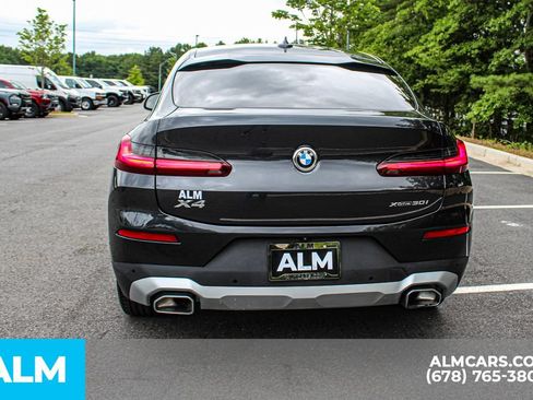 Used 2024 BMW X4 xDrive30i w/ Parking Assistance Package AWD/4WD image 9