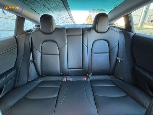 Used 2022 Tesla Model 3 Long Range image 39