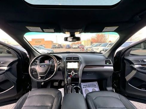 Used 2018 Ford Explorer Limited w/ Equipment Group 301A image 17