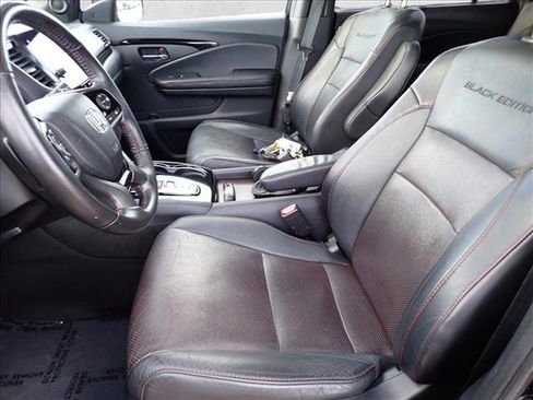 Used 2020 Honda Pilot Black Edition image 13