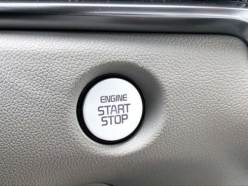 Used 2026 Kia Sorento S FWD image 31