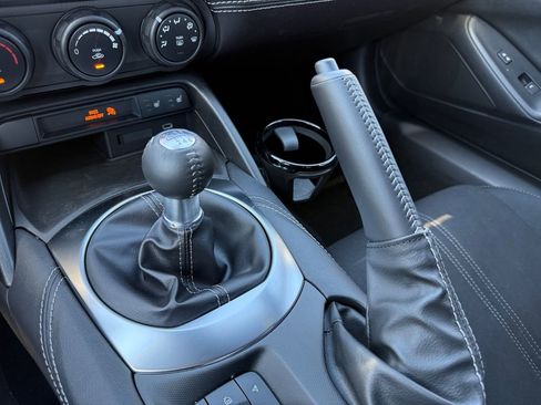 New 2026 MAZDA MX-5 Miata Club w/ Weather Package image 18