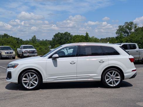 Used 2025 Audi Q7 3.0T Premium Plus w/ Premium Plus Package AWD/4WD image 6