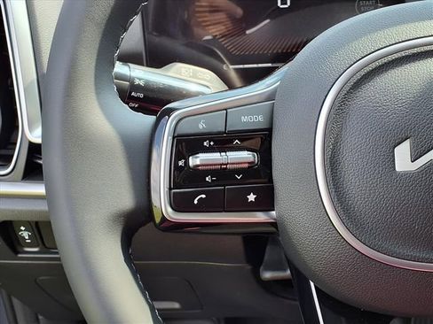 New 2025 Kia Sorento S w/ Panoramic Sunroof Package FWD image 14