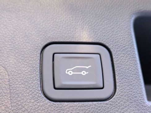 New 2026 Chevrolet Equinox RS image 14