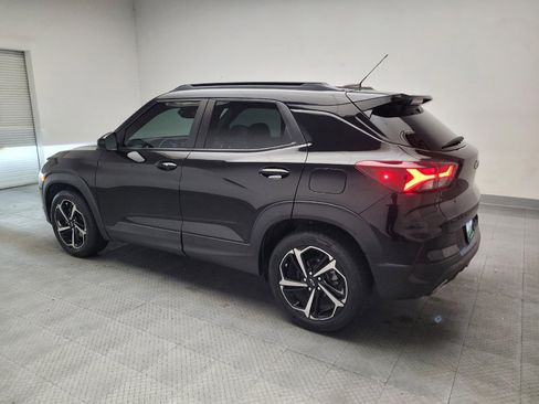 Used 2022 Chevrolet TrailBlazer RS w/ Sun and Liftgate Package FWD image 3
