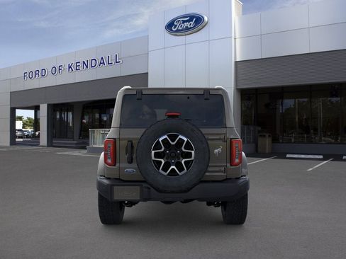 New 2026 Ford Bronco Outer Banks AWD/4WD image 5