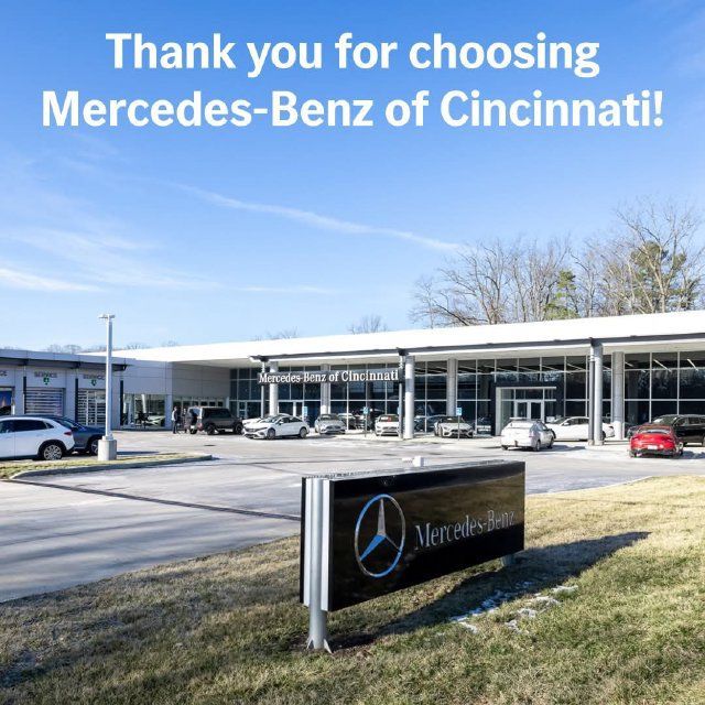 Used 2022 BMW X5 xDrive40i w/ M Sport Package AWD/4WD image 16