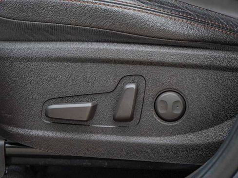 Used 2019 Hyundai Santa Fe Limited image 25