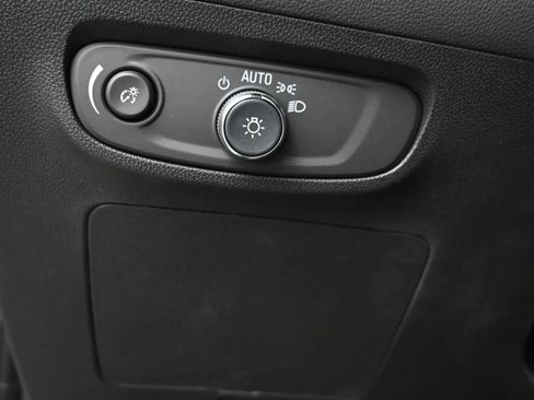 New 2026 Buick Encore GX Sport Touring w/ Studio Series image 21