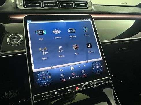Used 2021 Mercedes-Benz S 580 4MATIC Sedan w/ AMG Line image 41