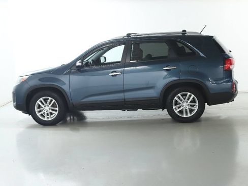 Used 2015 Kia Sorento LX FWD image 38