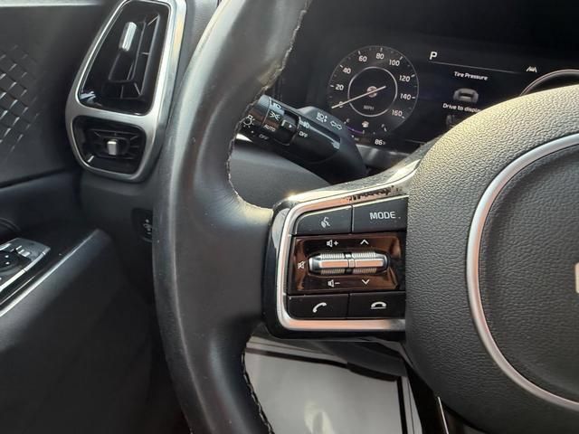 Certified 2023 Kia Sorento SX AWD/4WD image 13