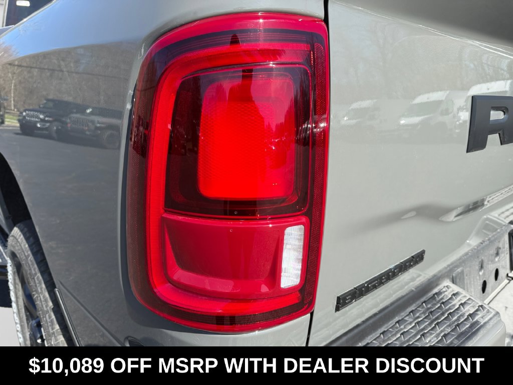 New 2026 RAM 3500 Big Horn AWD/4WD image 21