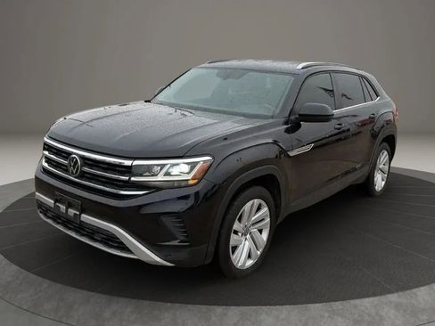 Used 2020 Volkswagen Atlas Cross Sport SE FWD image 10