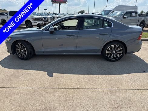 Used 2022 Volvo S60 B5 Inscription AWD/4WD image 3