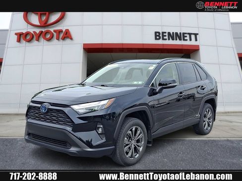 Used 2022 Toyota RAV4 XLE Premium AWD/4WD image 1