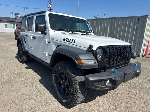 Used 2023 Jeep Wrangler Unlimited w/ Cold Weather Group AWD/4WD image 3
