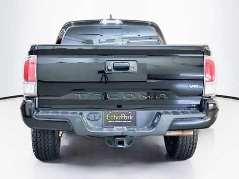 Used 2023 Toyota Tacoma TRD Off-Road w/ Technology Package image 7