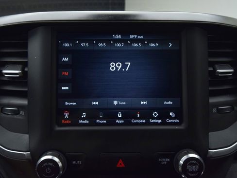 Used 2019 RAM 1500 Big Horn image 16