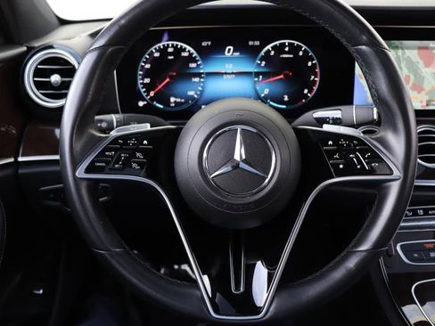 Used 2021 Mercedes-Benz E 350 4MATIC Sedan w/ Premium Package image 40