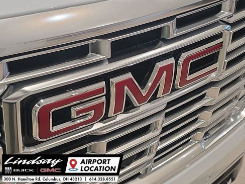New 2026 GMC Yukon XL Denali w/ Sun & Power Step Package image 25