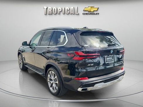 Used 2026 BMW X5 sDrive40i RWD image 2