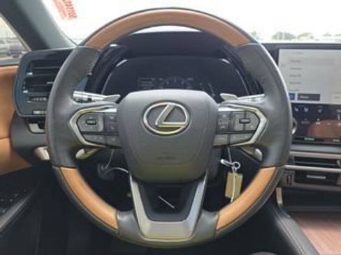 Used 2024 Lexus RX 350 Premium w/ Accessory Package (Z1) FWD image 5