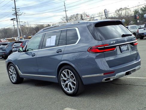 Used 2023 BMW X7 xDrive40i w/ Premium Package image 4