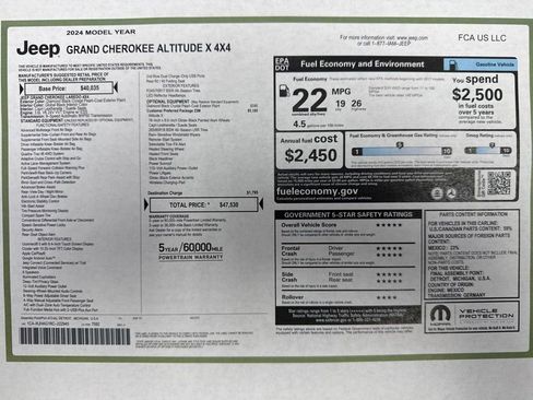 Used 2024 Jeep Grand Cherokee Altitude AWD/4WD image 27