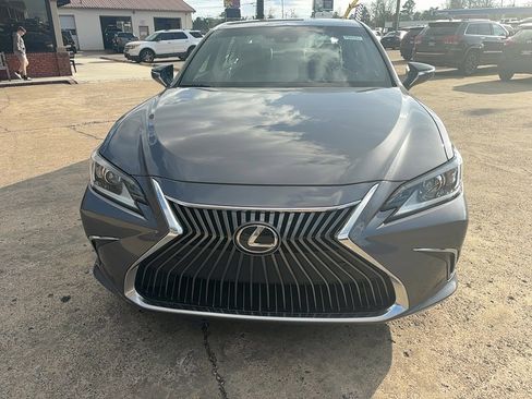 Used 2021 Lexus ES 350 w/ Premium Package image 2
