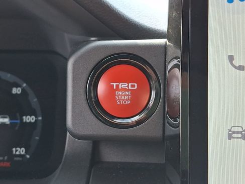 Used 2025 Toyota Tacoma TRD Off-Road AWD/4WD image 26