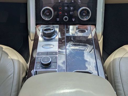 Used 2019 Land Rover Range Rover Supercharged AWD/4WD image 22