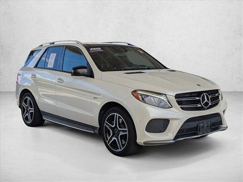 Used 2018 Mercedes-Benz GLE 43 AMG 4MATIC image 3