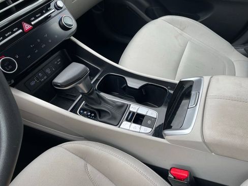 Used 2025 Hyundai Tucson SEL FWD image 20