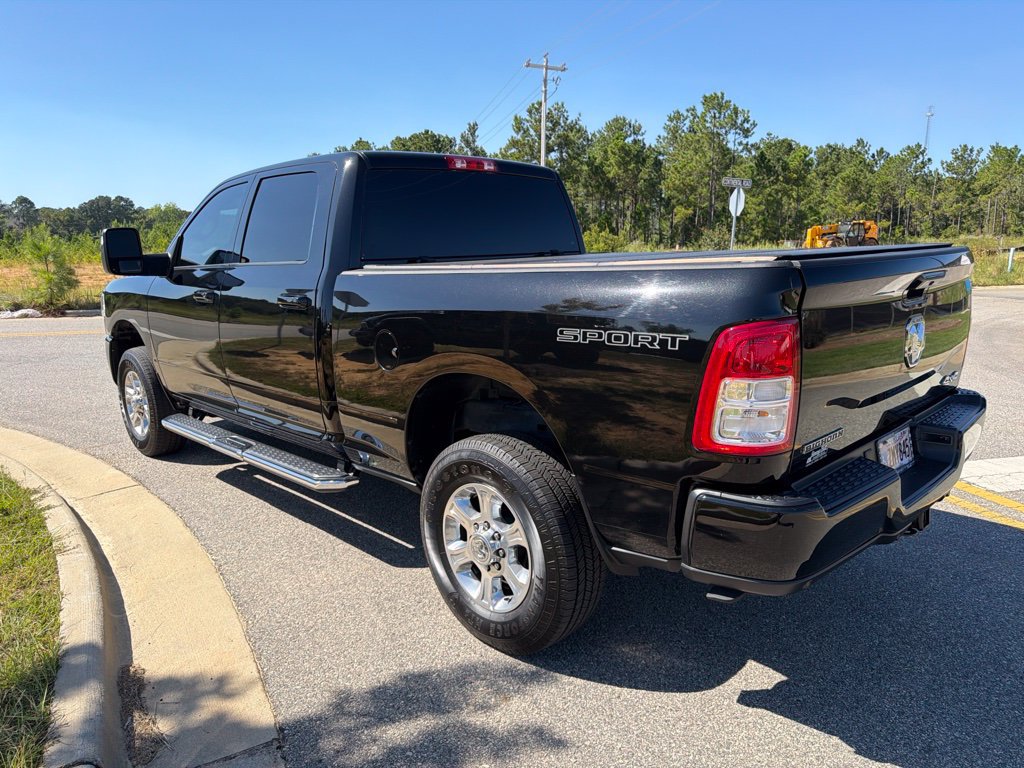 Used 2024 RAM 2500 Big Horn w/ Sport Appearance Package AWD/4WD image 7