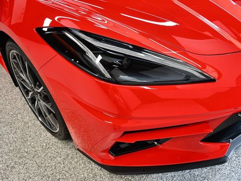 Used 2023 Chevrolet Corvette Stingray Preferred Conv w/ Z51 Performance Package RWD image 15