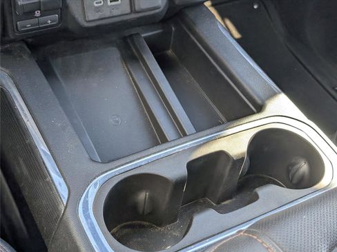 Used 2022 GMC Sierra 2500 AT4 w/ AT4 Preferred Package image 22