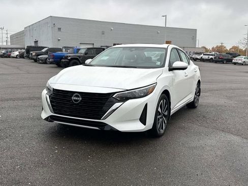 New 2025 Nissan Sentra SV w/ SV Premium Package image 8