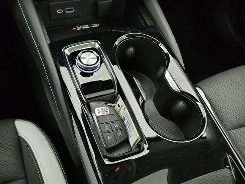 New 2025 Buick Envision Sport Touring image 30